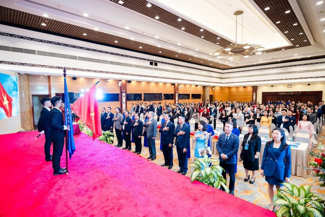 Lễ tôn vinh sự học doanh nhân